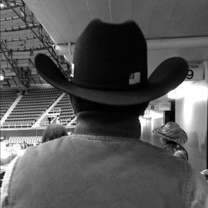 Meet your Posher, Daisy